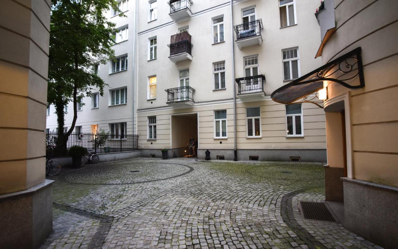Shortstaypoland Poznanska وارسو المظهر الخارجي الصورة